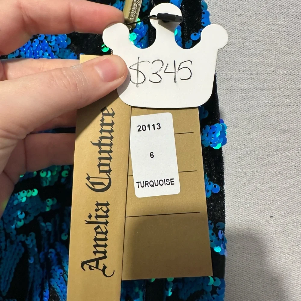 NWT Amelia Couture Sequin Print Off Shoulder Gown - size 6 - Picture 8 of 9